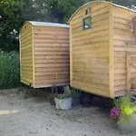 营地 Cosy Double Shepherds Hut In Beautiful Wicklow With Underfloor Heating Throughout