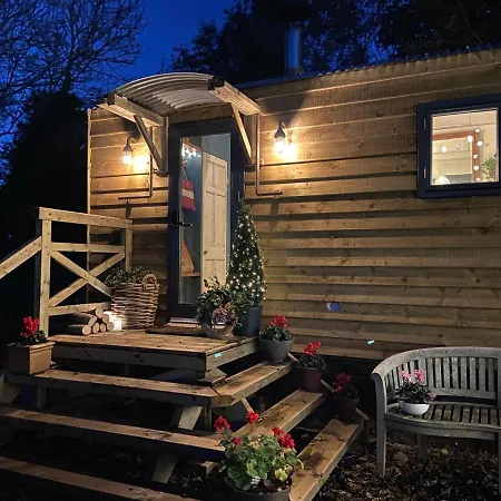 Кемпинг Cosy Double Shepherds Hut In Beautiful Wicklow With Underfloor Heating Throughout *