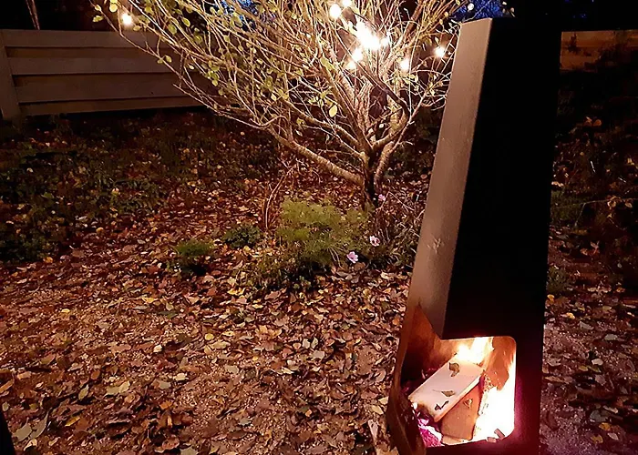 Campsite Cosy Double Shepherds Hut In Beautiful Wicklow With Underfloor Heating Throughout